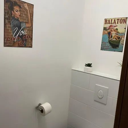 Edison 204 *