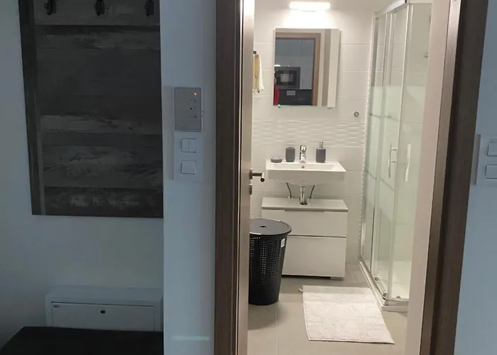 Apartment Edison 204